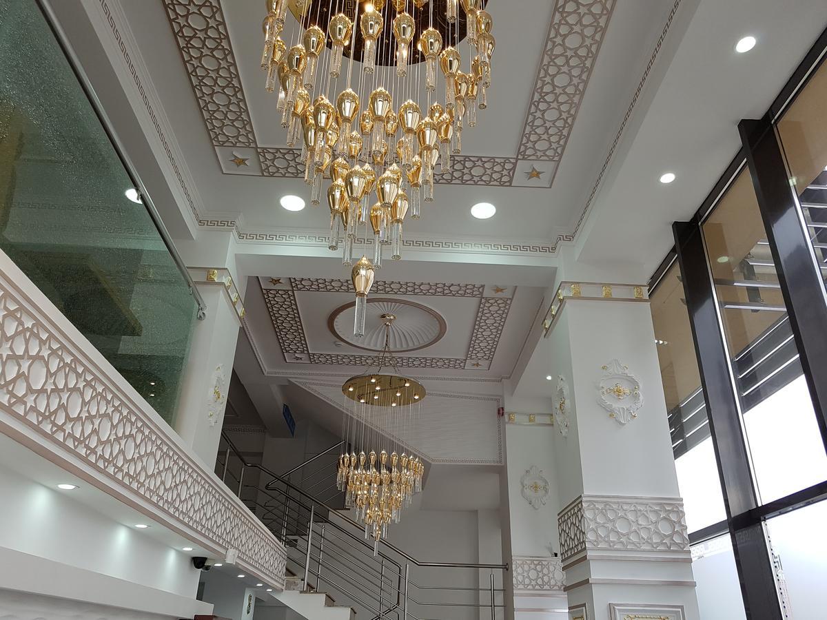 Hotel Ildis Iasi Extérieur photo